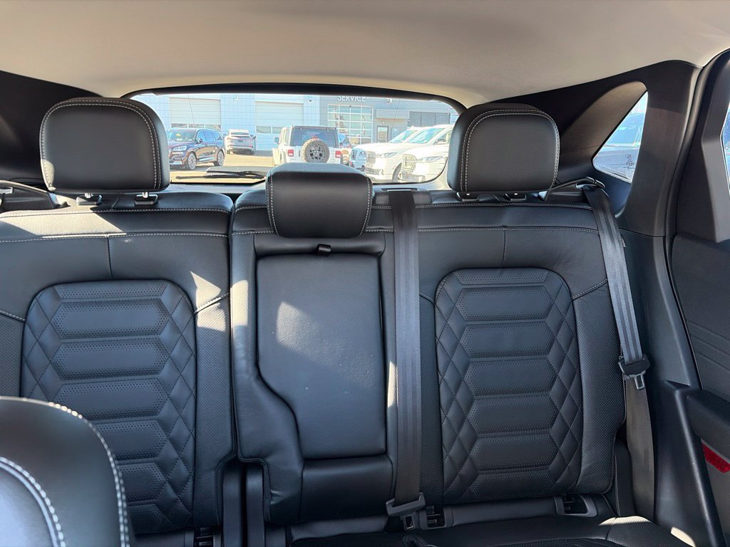 Used 2023 Ford Escape SE w/ PHEV Premium Package FWD image 19
