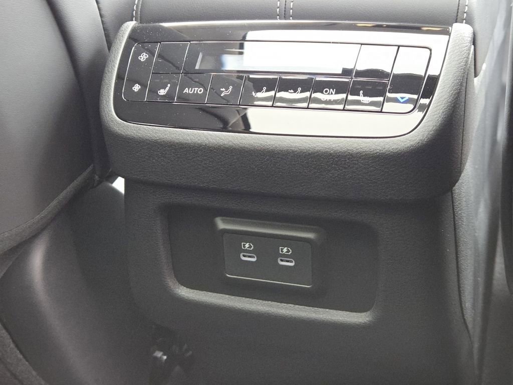 New 2026 INFINITI QX60 Luxe image 9