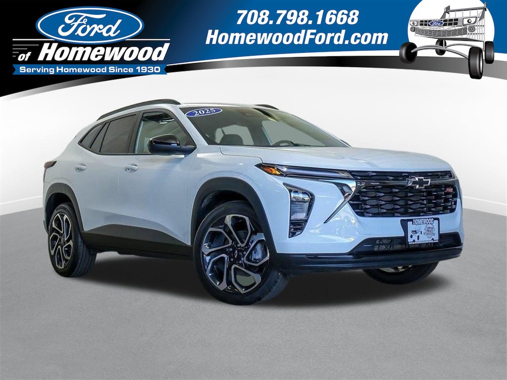 Used 2025 Chevrolet Trax RS image 1