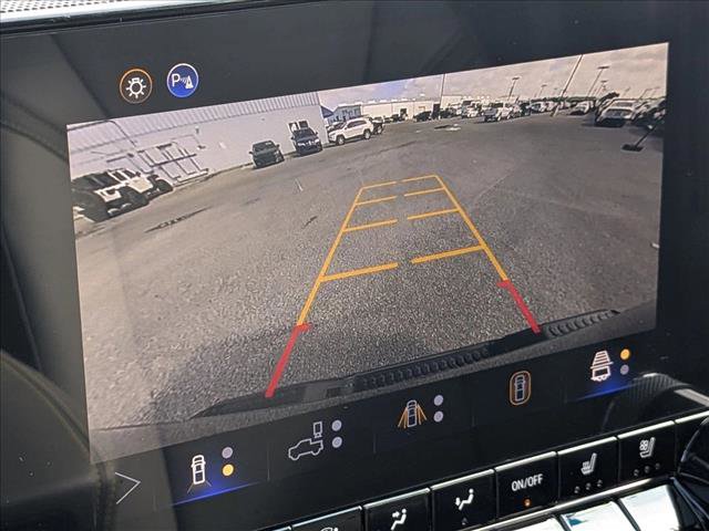 New 2026 Chevrolet Colorado ZR2 w/ Technology Package AWD/4WD image 11