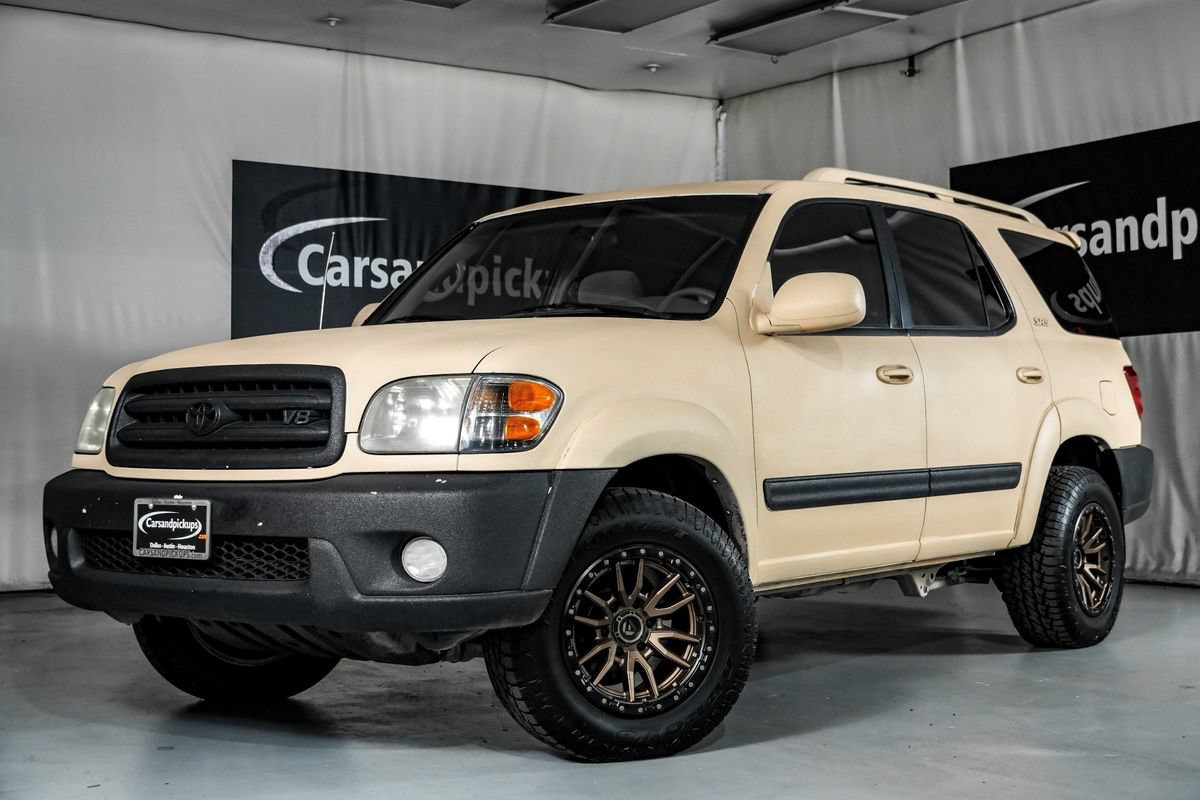 Used 2004 Toyota Sequoia SR5 w/ Convenience Pkg RWD image 4