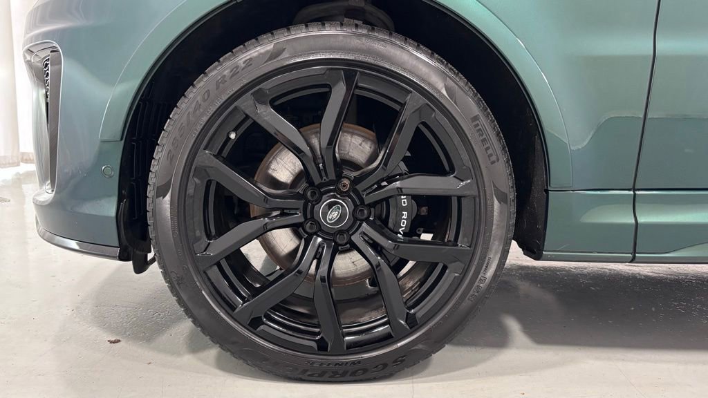 Used 2019 Land Rover Range Rover Sport SVR image 30