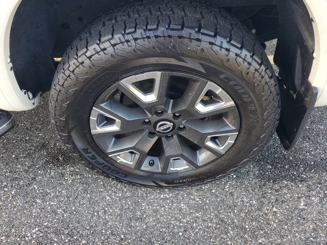 Used 2023 Nissan Titan Platinum Reserve w/ Moonroof Package image 6
