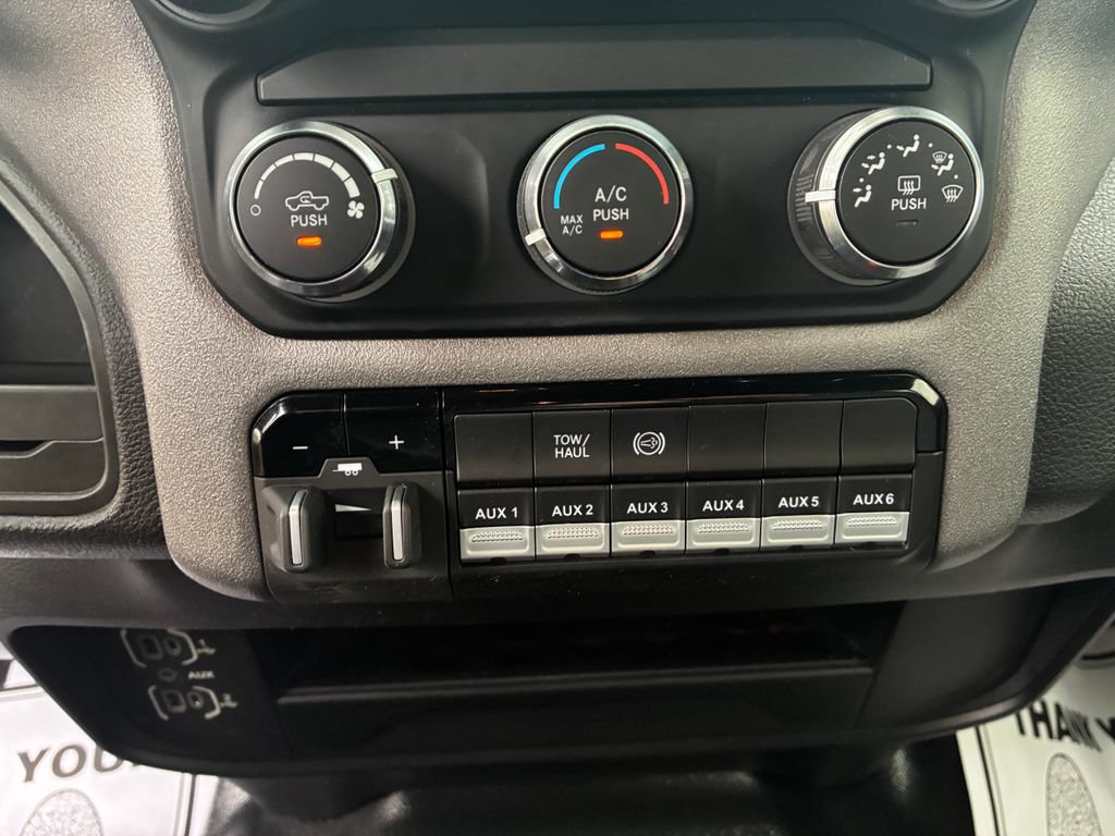 Used 2024 RAM 4500 Tradesman w/ Chrome Appearance Group AWD/4WD image 13