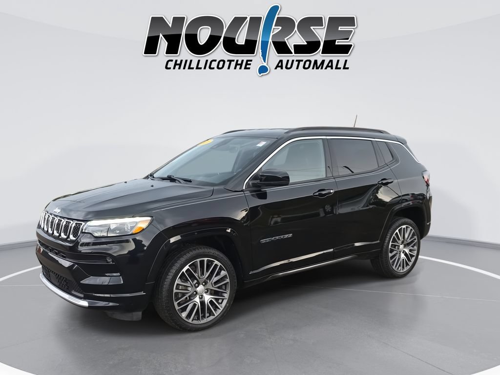 Used 2023 Jeep Compass Limited w/ Elite Group AWD/4WD image 4