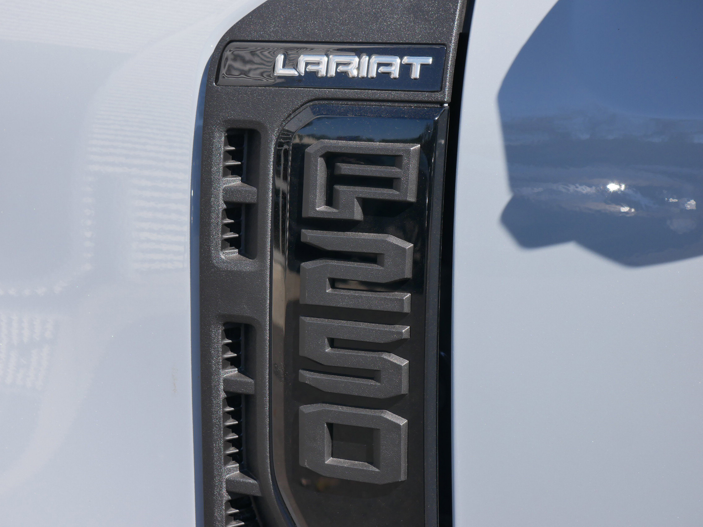 New 2025 Ford F250 Lariat w/ Lariat Ultimate Package image 23
