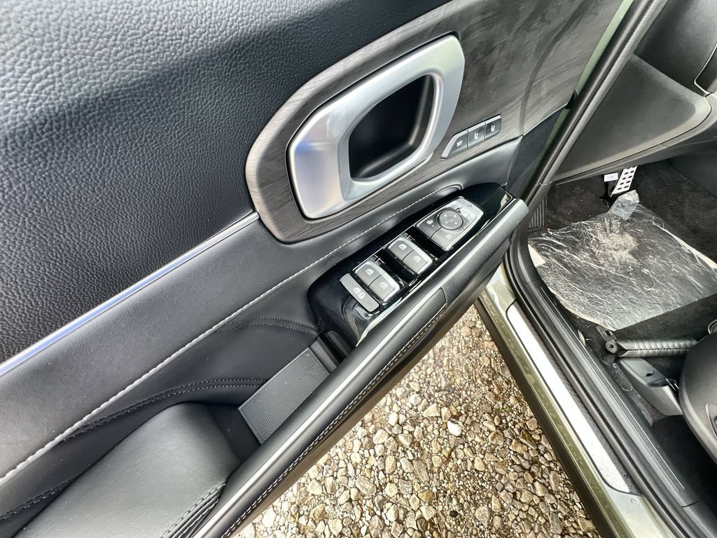New 2026 Kia Sorento SX Prestige AWD/4WD image 13