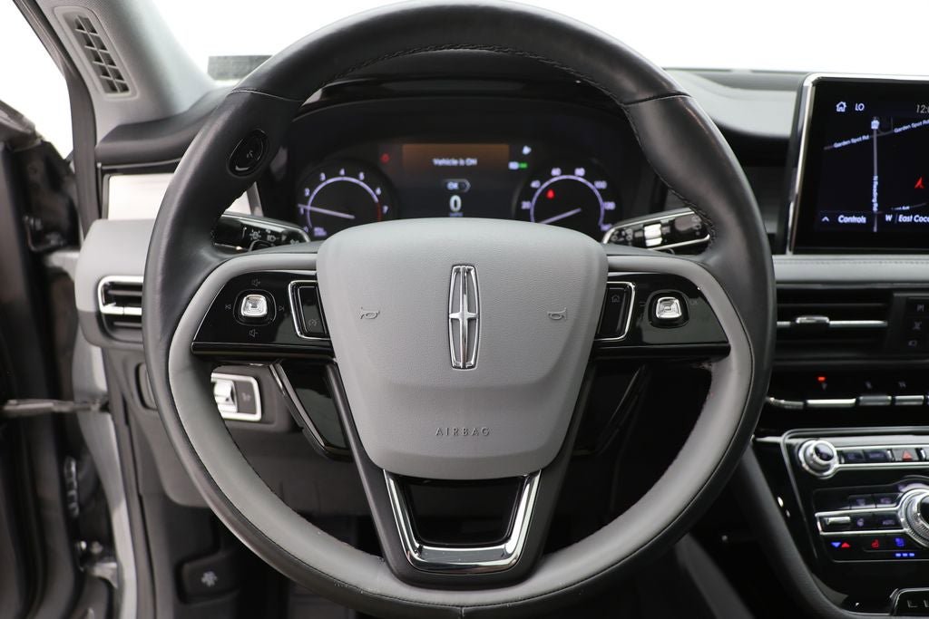 Used 2022 Lincoln Corsair AWD w/ Premium Package image 18
