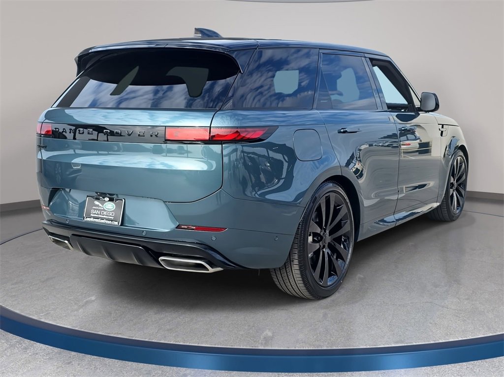 New 2026 Land Rover Range Rover Sport Dynamic SE image 5