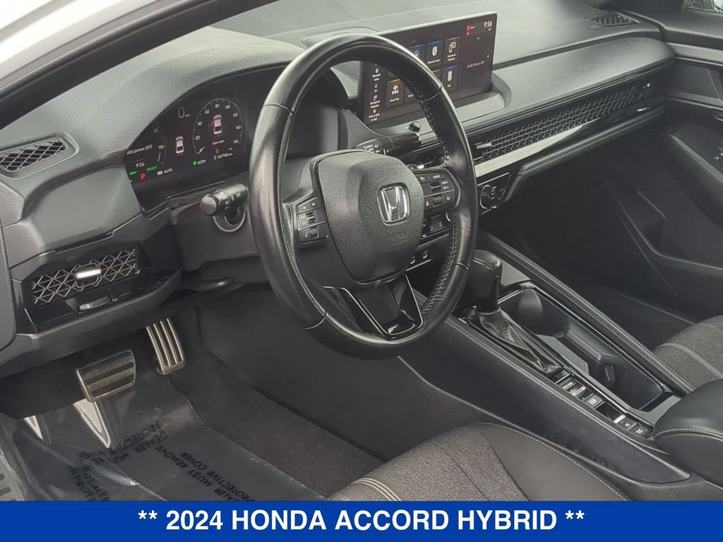Used 2024 Honda Accord Sport image 11