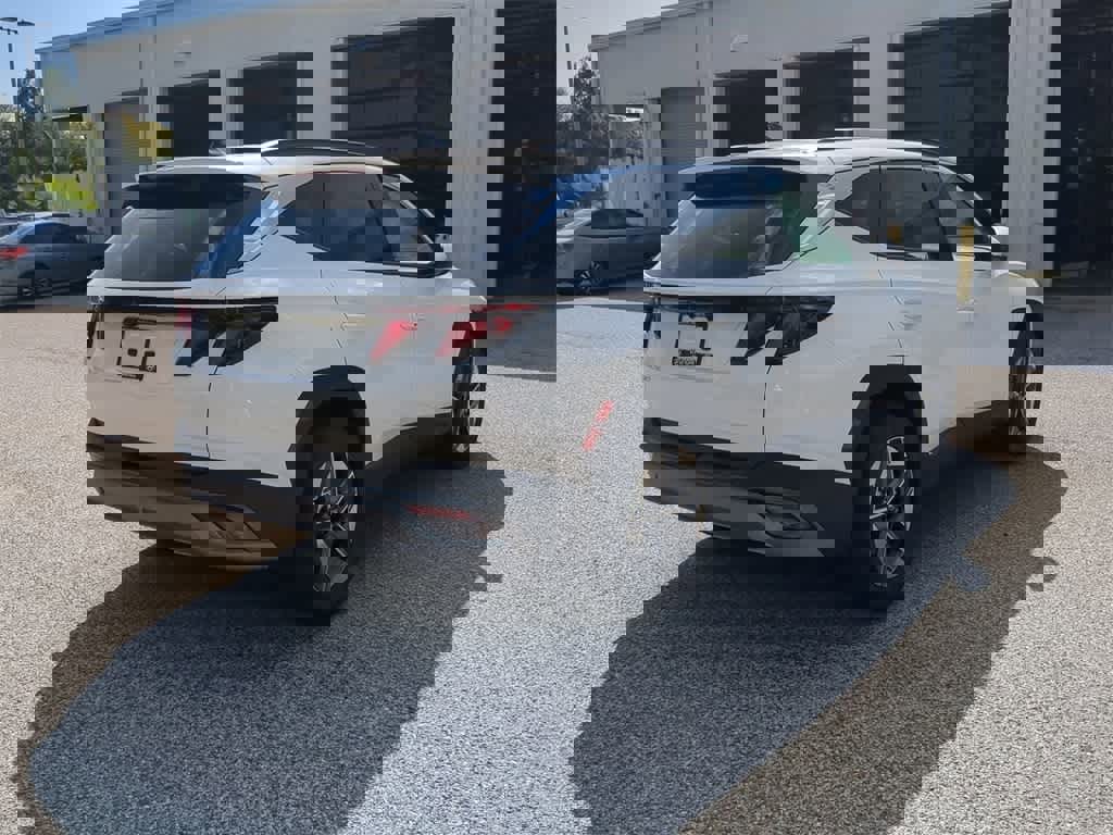 New 2026 Hyundai Tucson SEL image 7