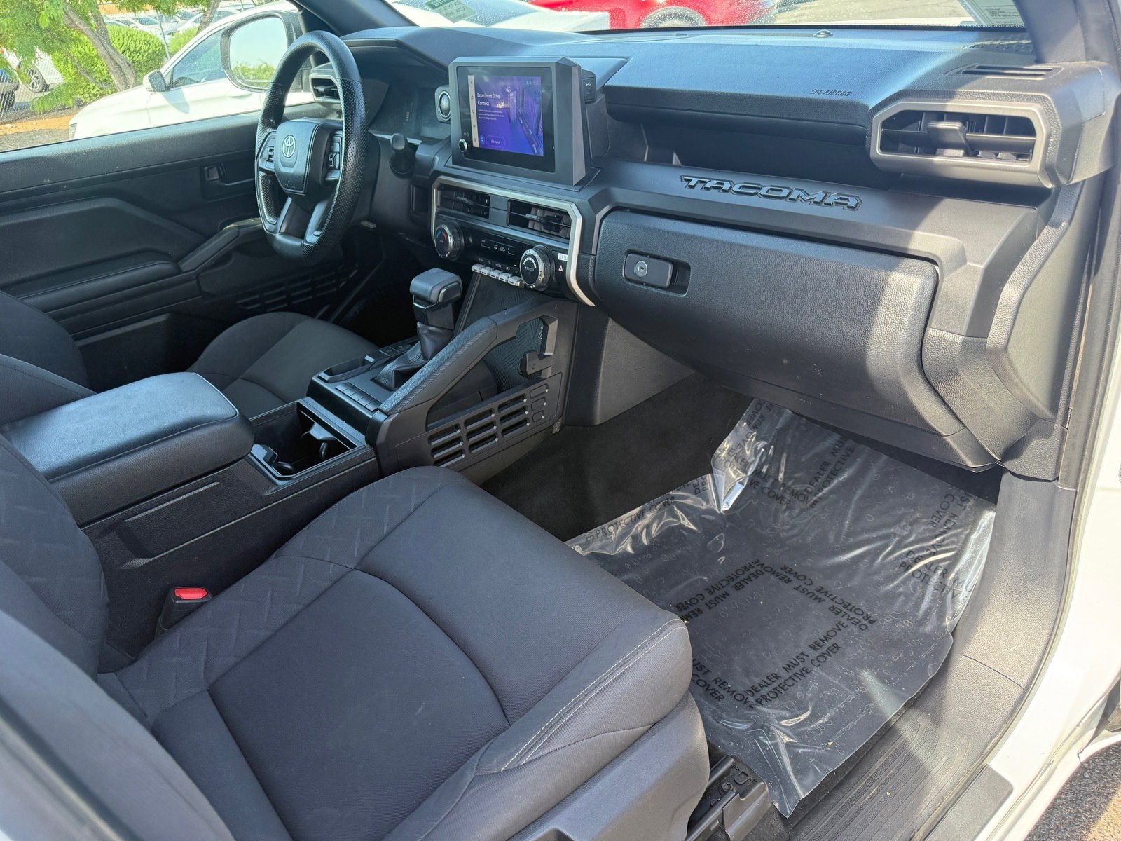 Used 2024 Toyota Tacoma SR image 28