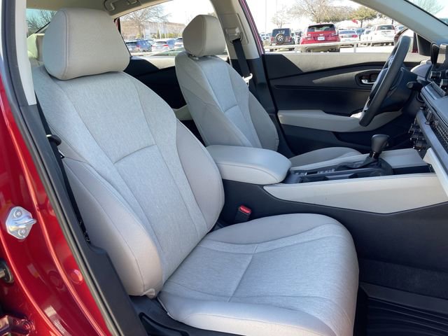 Certified 2025 Honda Accord LX image 25