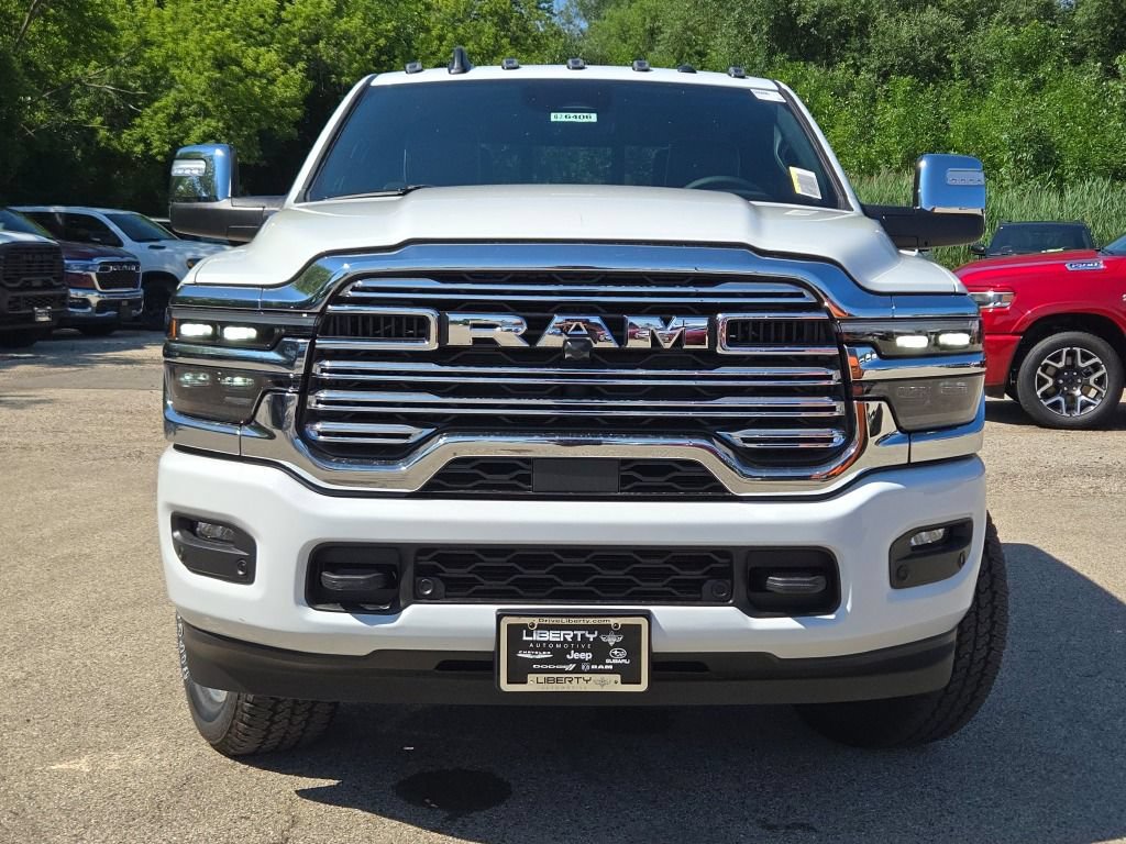 New 2026 RAM 2500 Laramie AWD/4WD image 8
