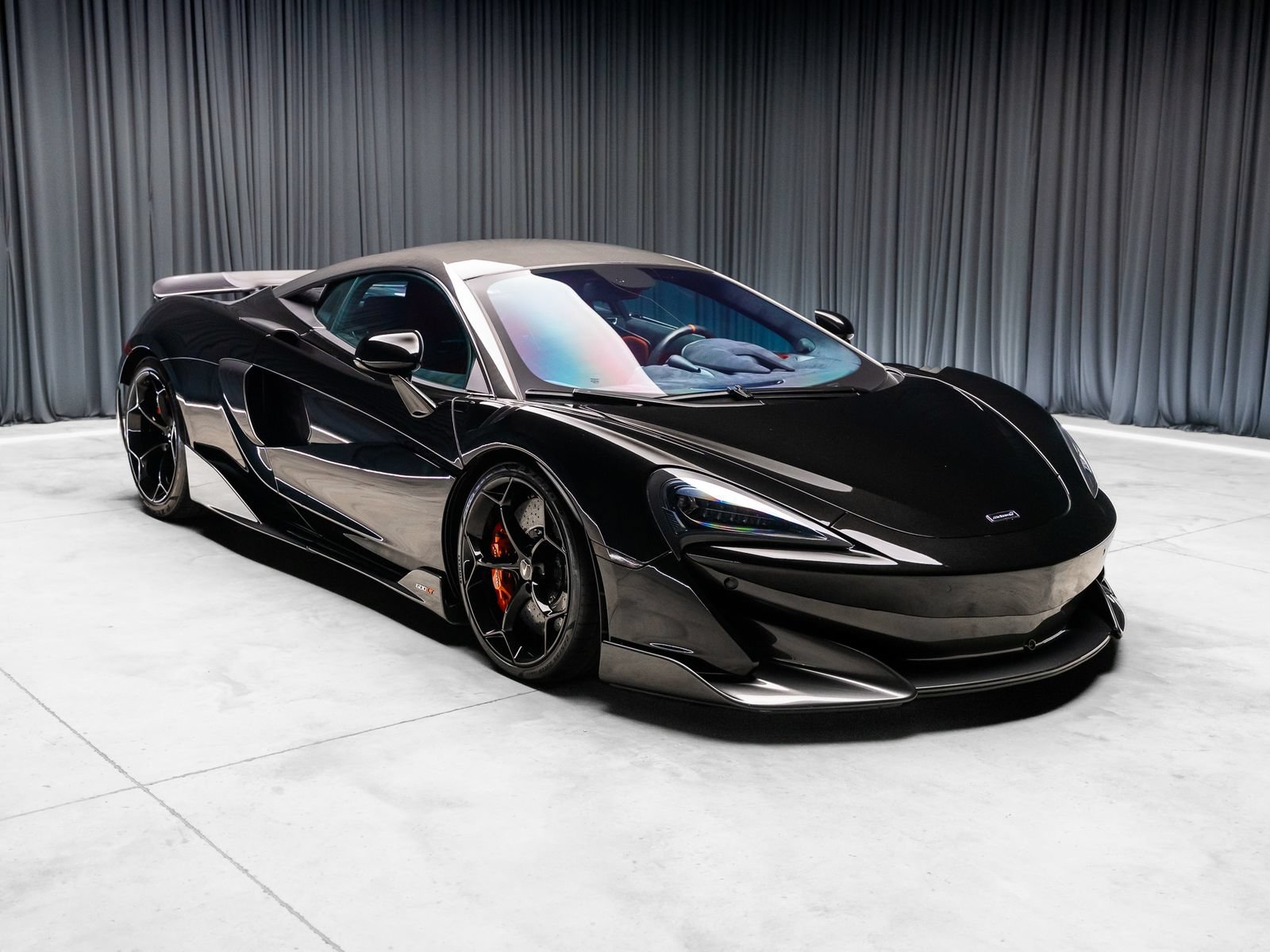 Used 2019 McLaren 600LT RWD image 4