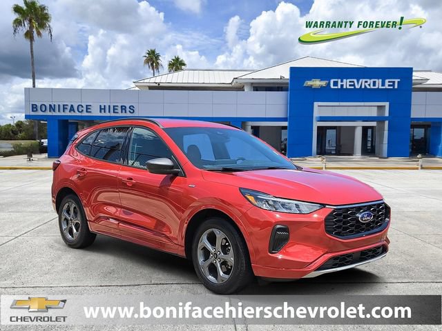 Used 2024 Ford Escape ST-Line w/ Tech Pack #1 FWD image 1