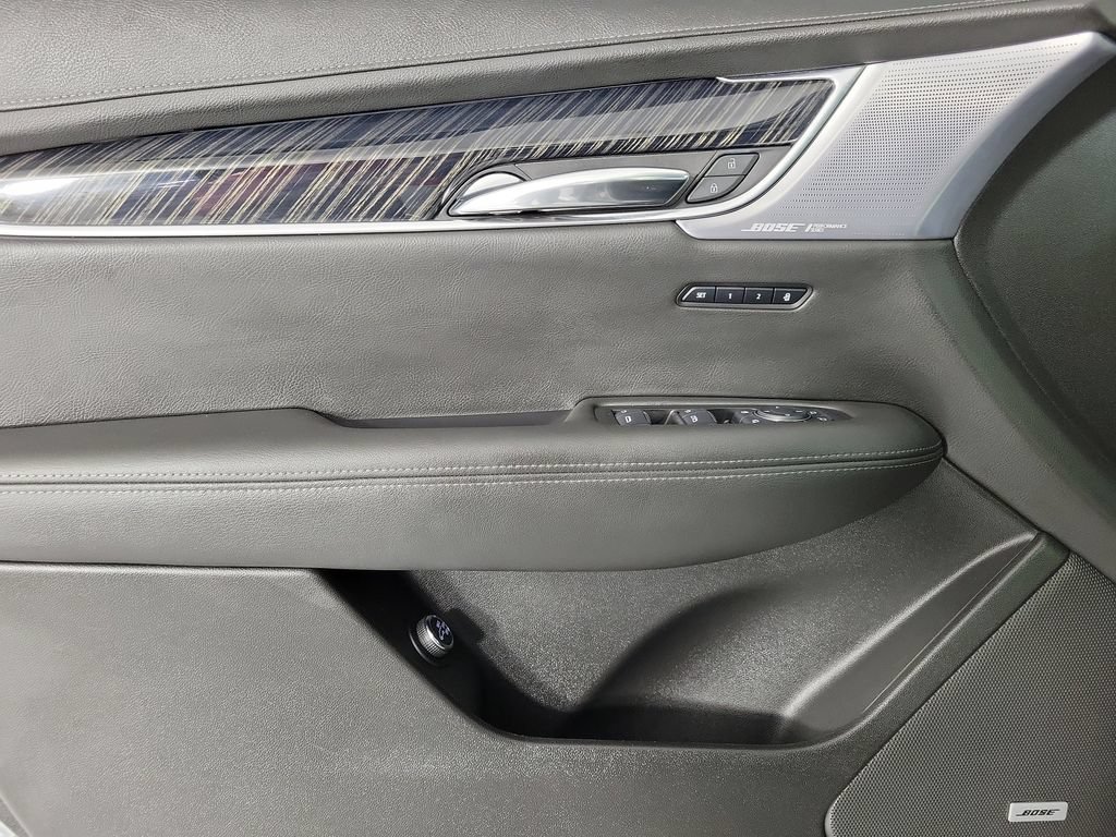 Certified 2024 Cadillac XT6 Premium Luxury FWD image 20