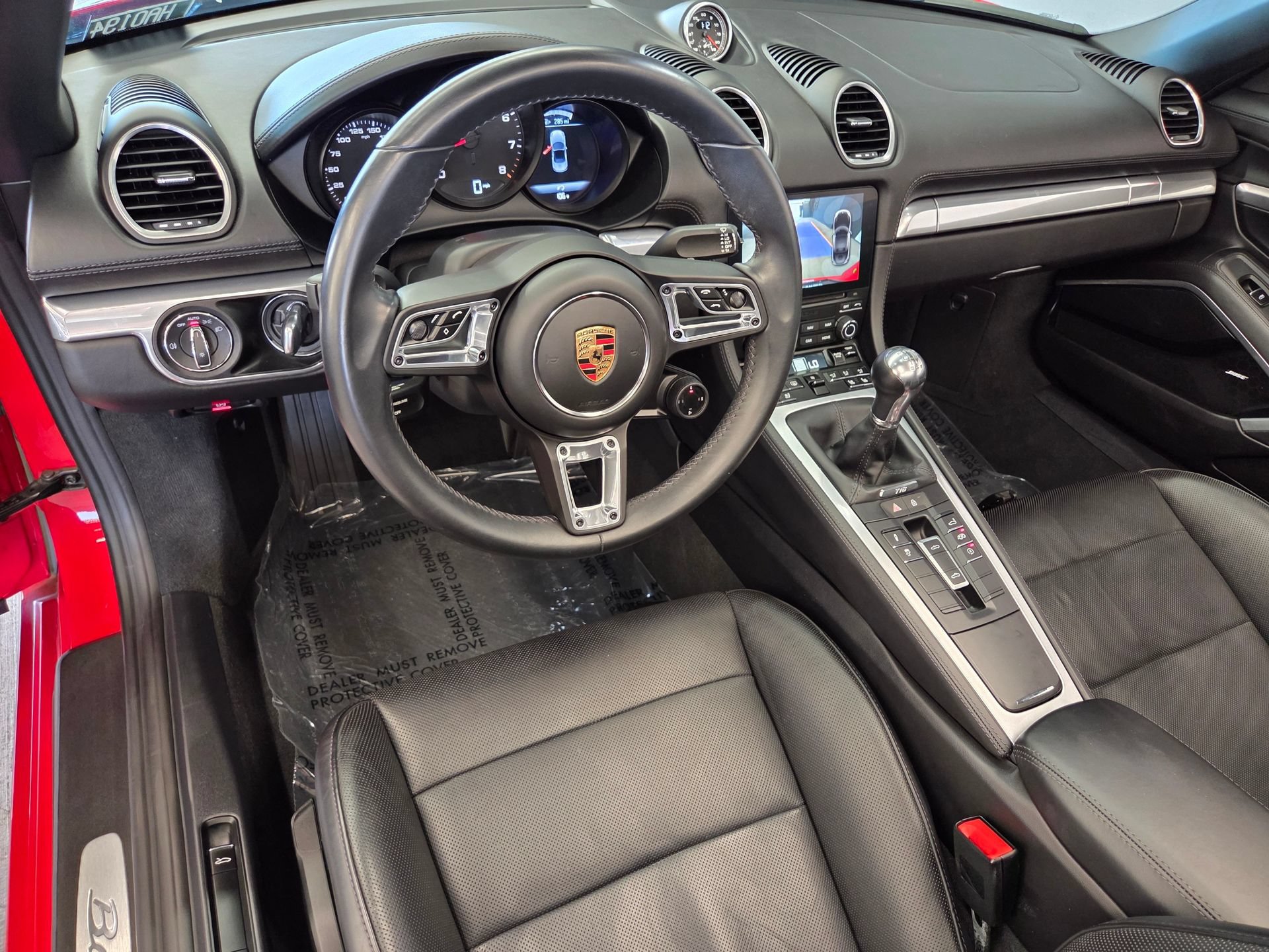 Certified 2024 Porsche 718 Boxster RWD image 4