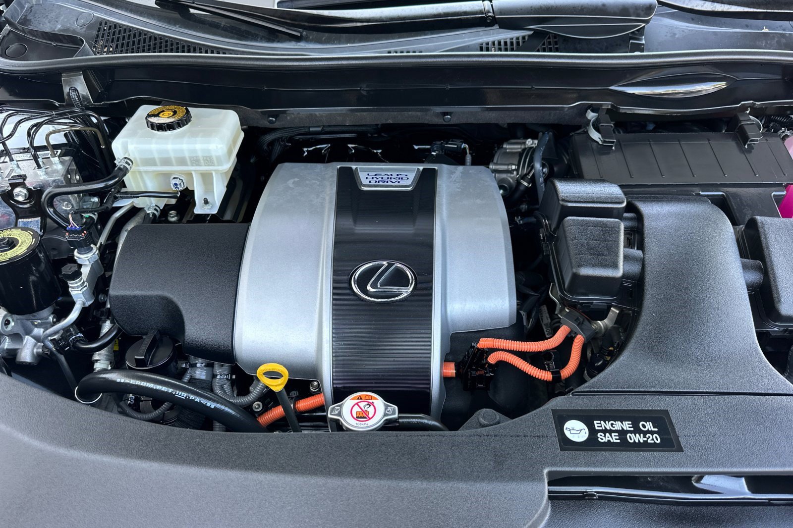 Used 2022 Lexus RX 450h AWD w/ Luxury Package image 36
