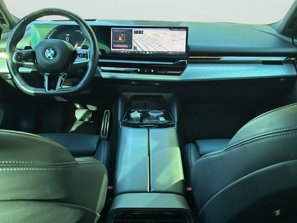 Used 2024 BMW 530i RWD image 17