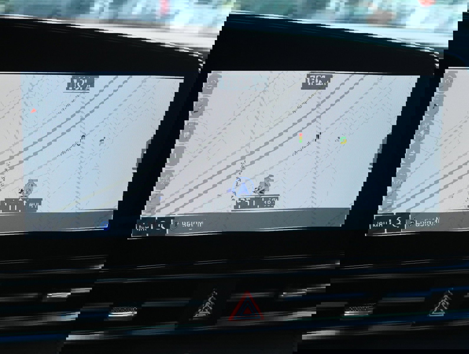 New 2025 Hyundai Elantra Limited image 24