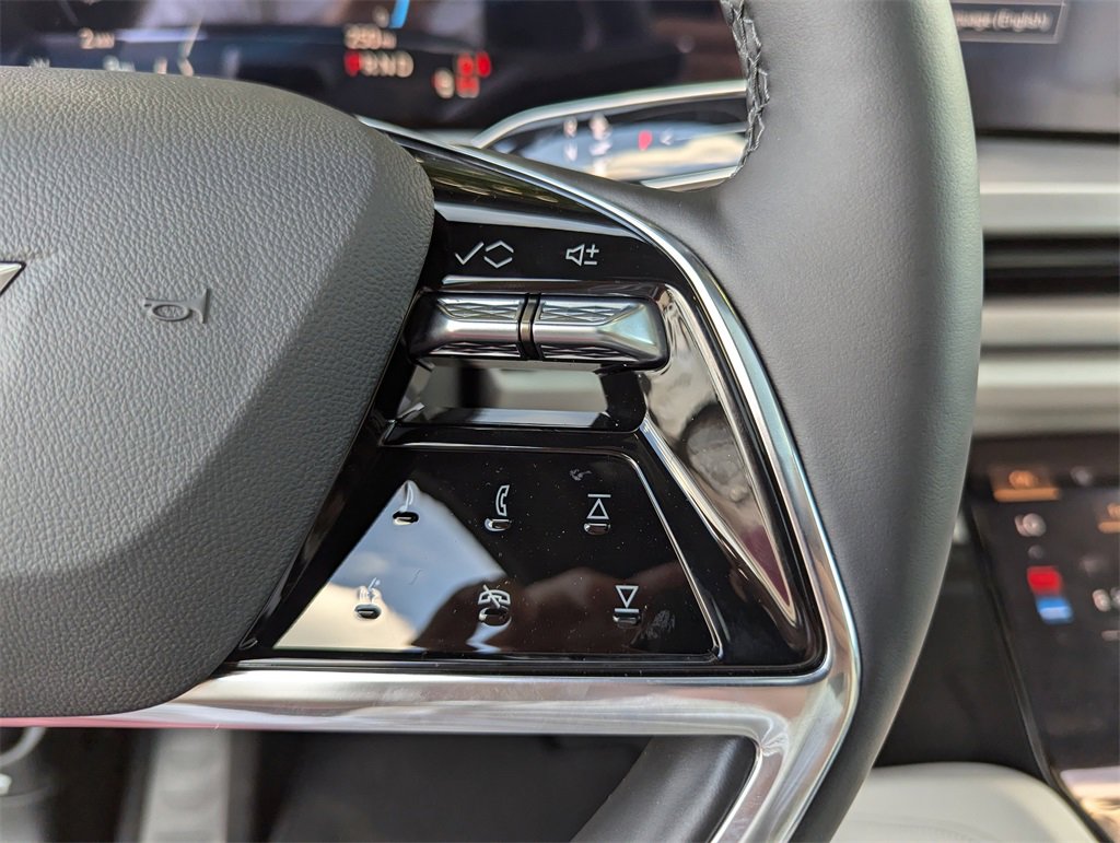 New 2026 Cadillac Vistiq Sport image 22