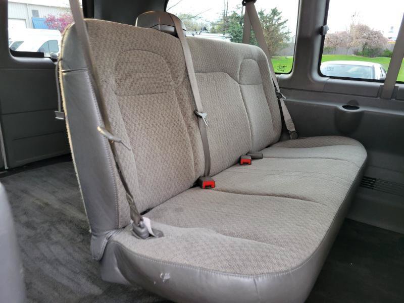 Used 2016 Chevrolet Express 2500 LS RWD image 28