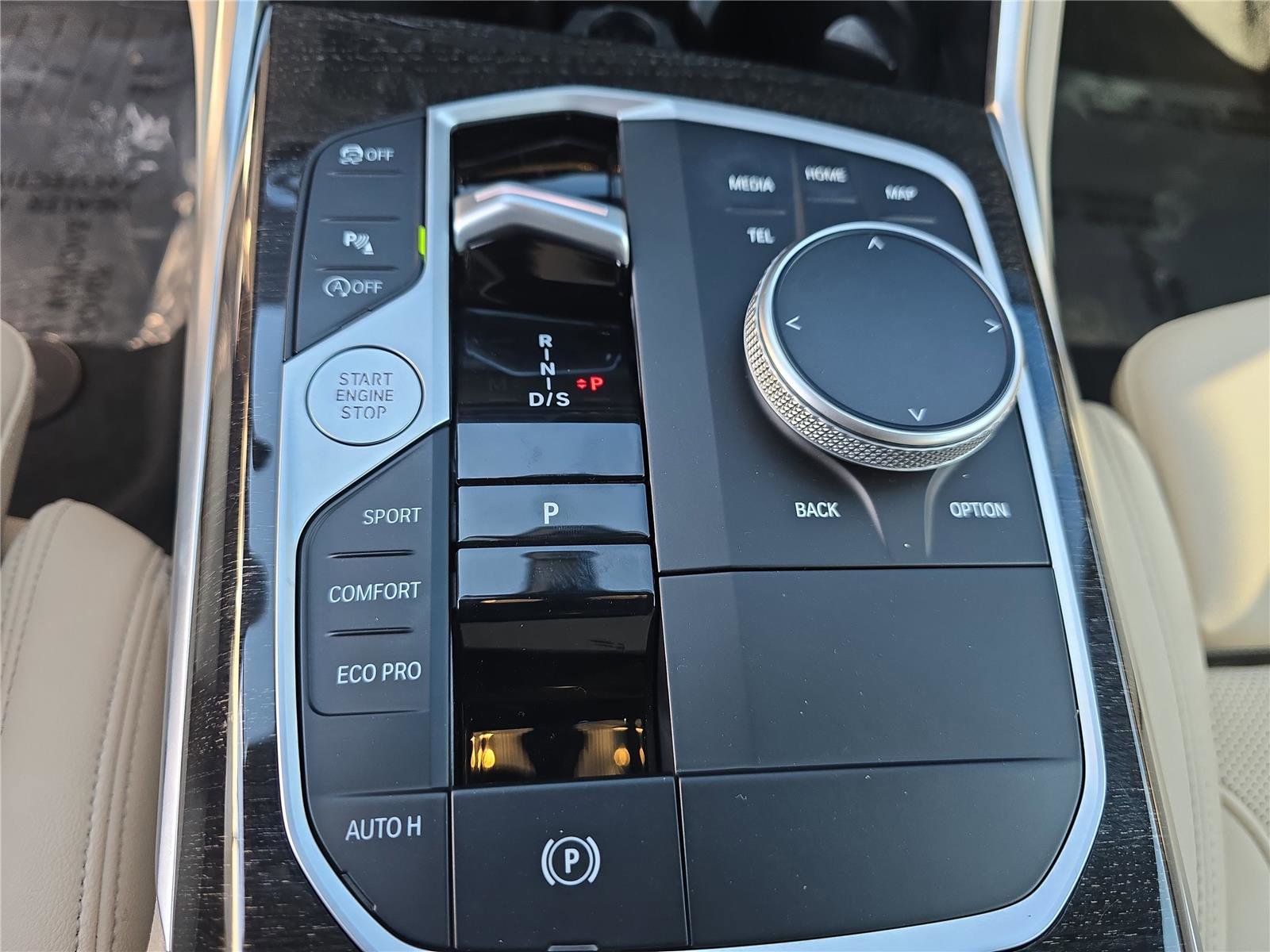 Used 2023 BMW 330i Sedan w/ M Sport Package RWD image 19