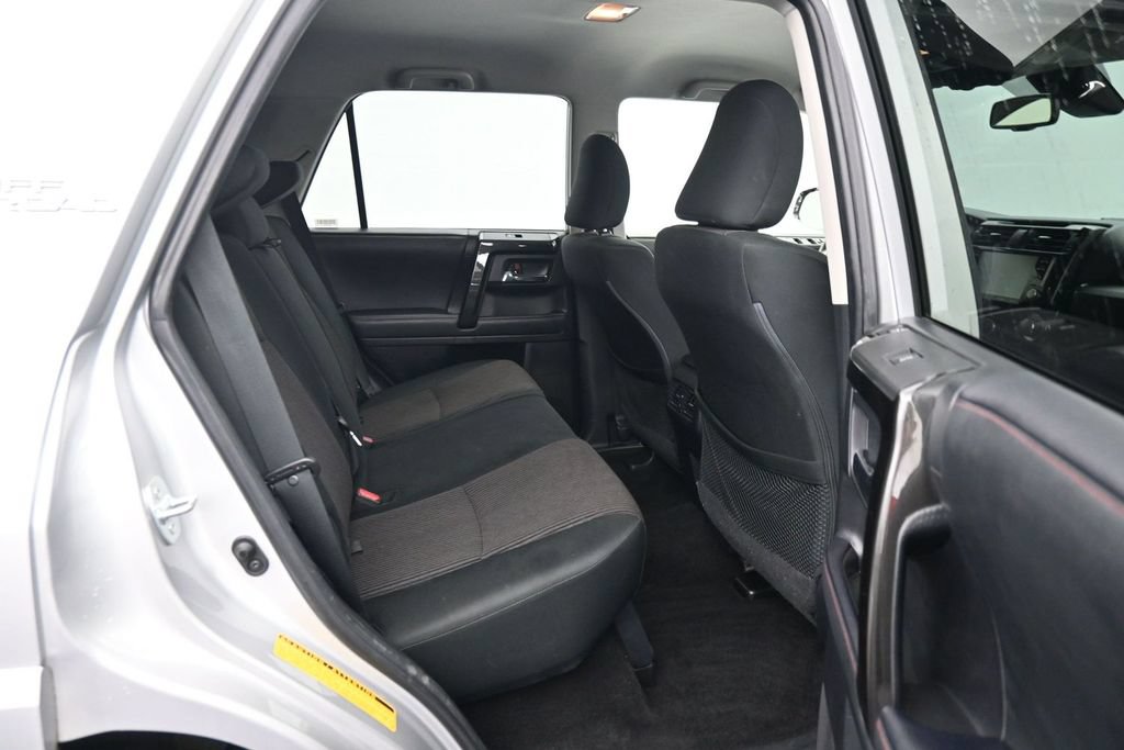Used 2021 Toyota 4Runner TRD Off-Road AWD/4WD image 12