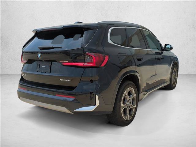 Used 2023 BMW X1 xDrive28i w/ Convenience Package AWD/4WD image 5