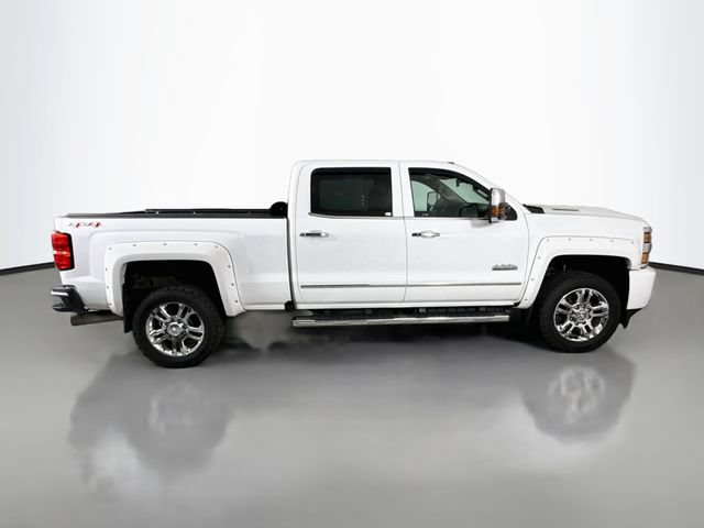 Used 2017 Chevrolet Silverado 2500 High Country w/ Duramax Plus Package AWD/4WD image 9