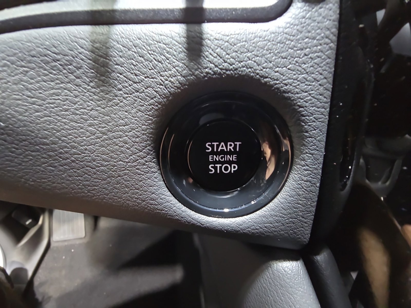 New 2025 Nissan Armada PRO-4X AWD/4WD image 29