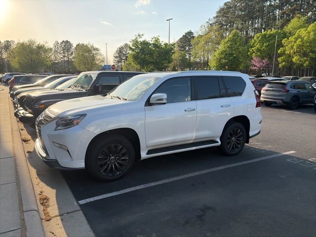 Used 2021 Lexus GX 460 Premium w/ Accessory Package image 8