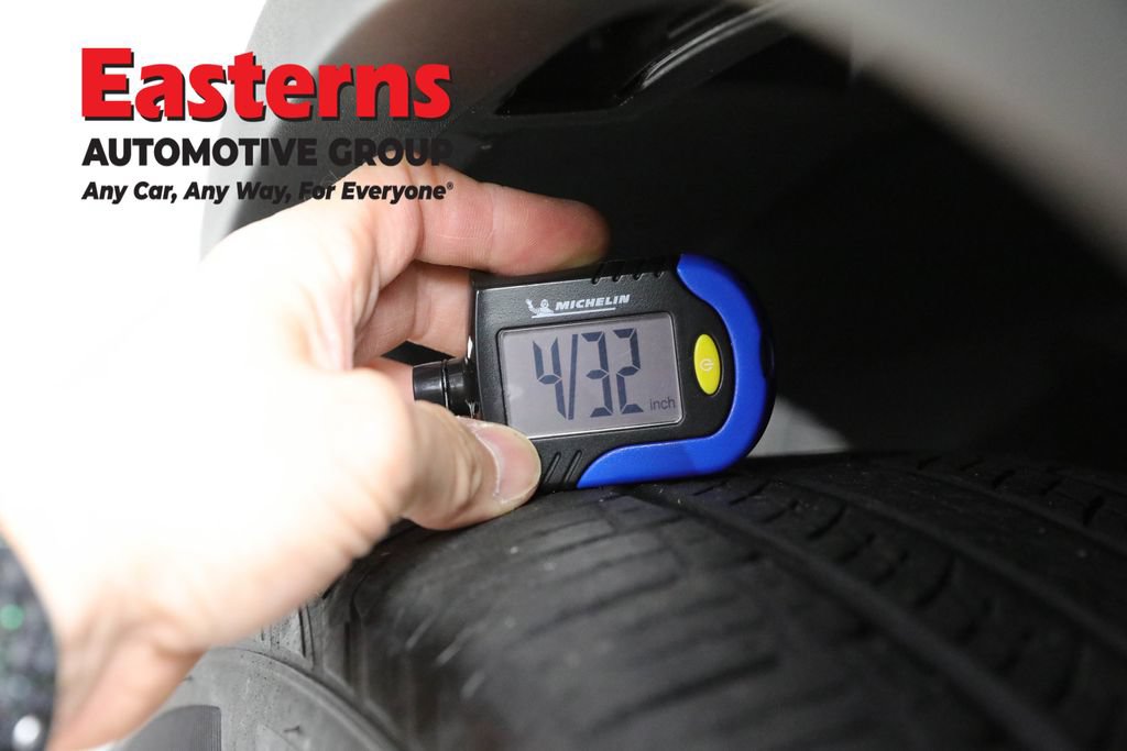 Used 2023 Nissan Rogue SV AWD/4WD image 28