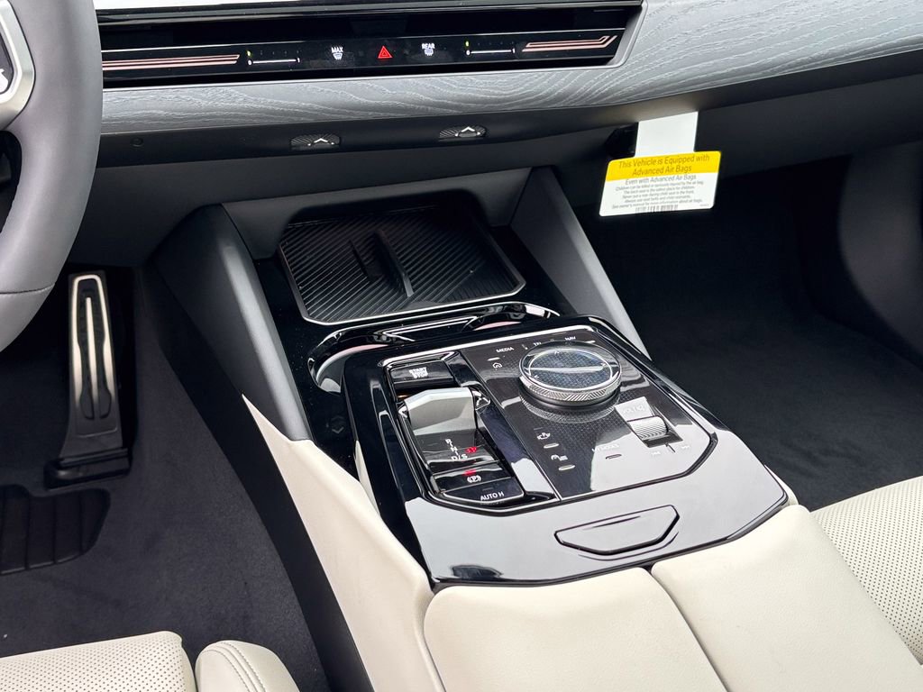 New 2026 BMW 530i xDrive w/ M Sport Package image 27