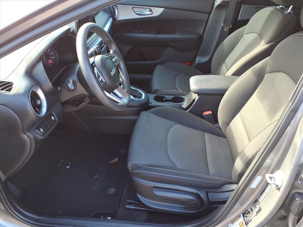 Used 2023 Kia Forte LXS FWD image 12