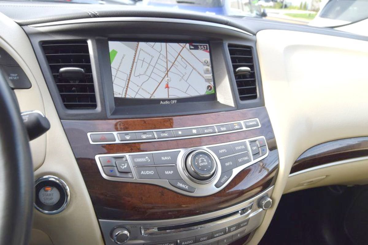 Used 2020 INFINITI QX60 Luxe w/ Sensory Package AWD/4WD image 24