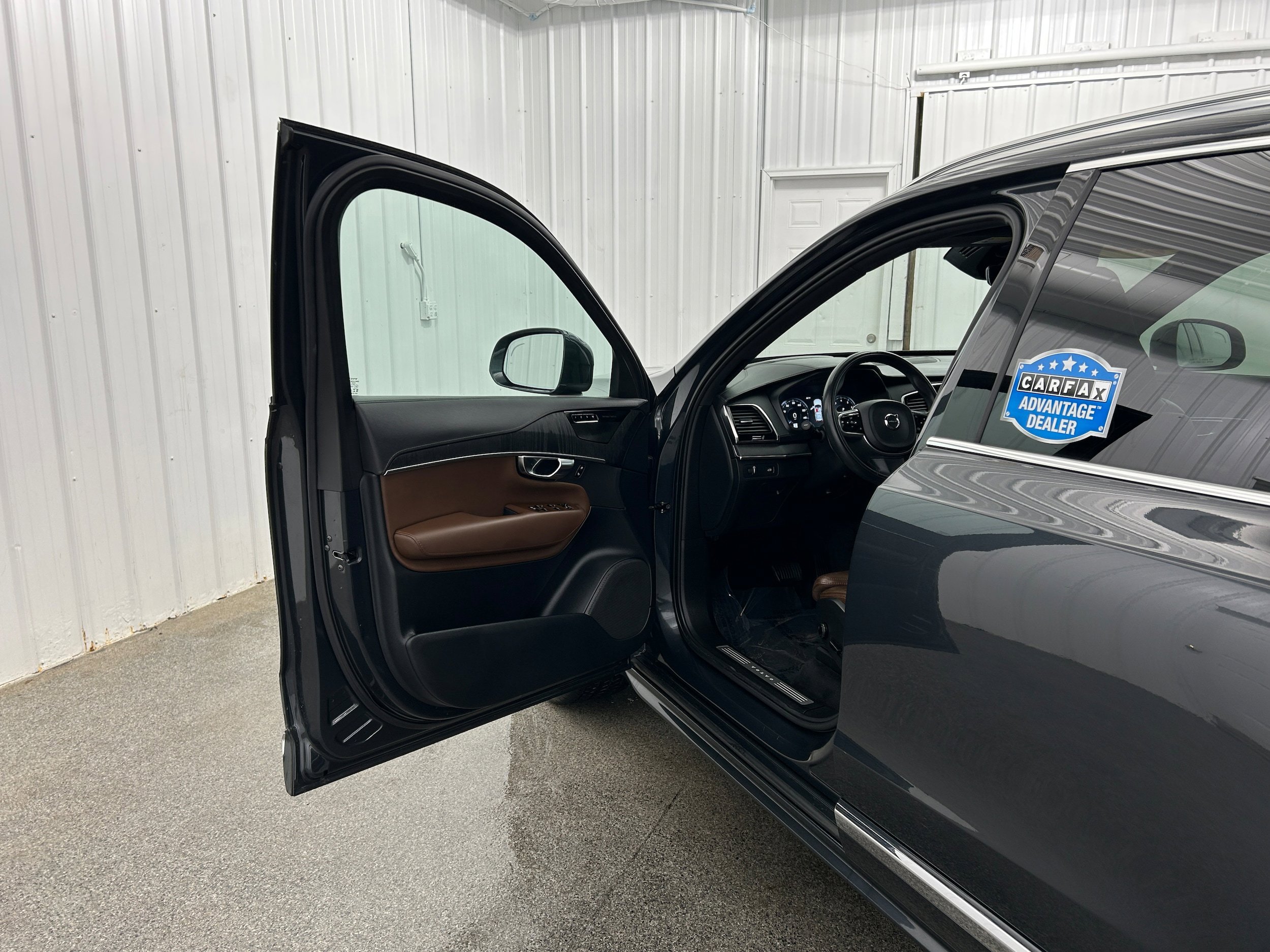 Used 2022 Volvo XC90 T6 Inscription w/ Advanced Package AWD/4WD image 21