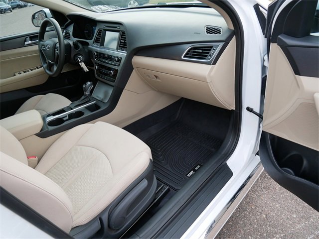 Used 2016 Hyundai Sonata Sport w/ Cargo Package image 20