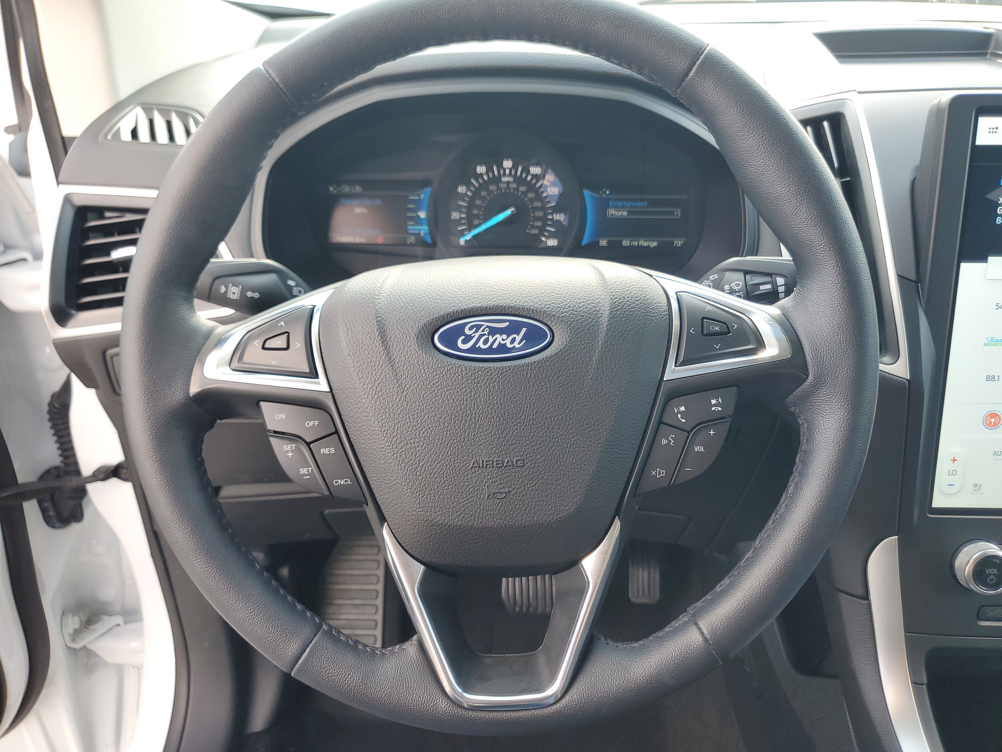 Used 2024 Ford Edge SEL w/ Convenience Package AWD/4WD image 14