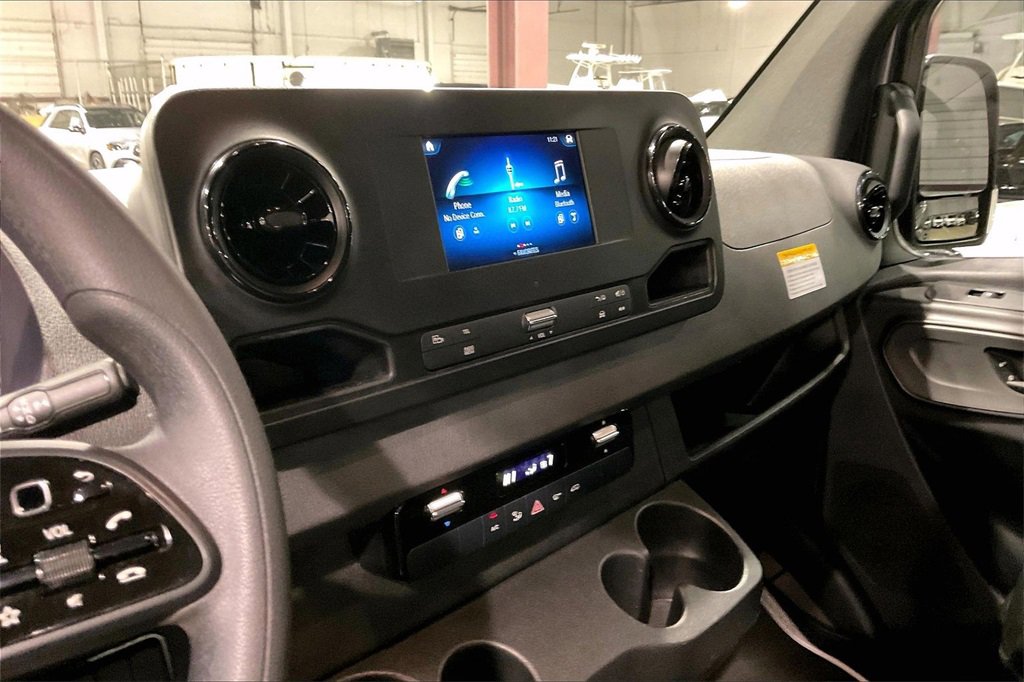 Used 2023 Mercedes-Benz Sprinter 2500 image 5