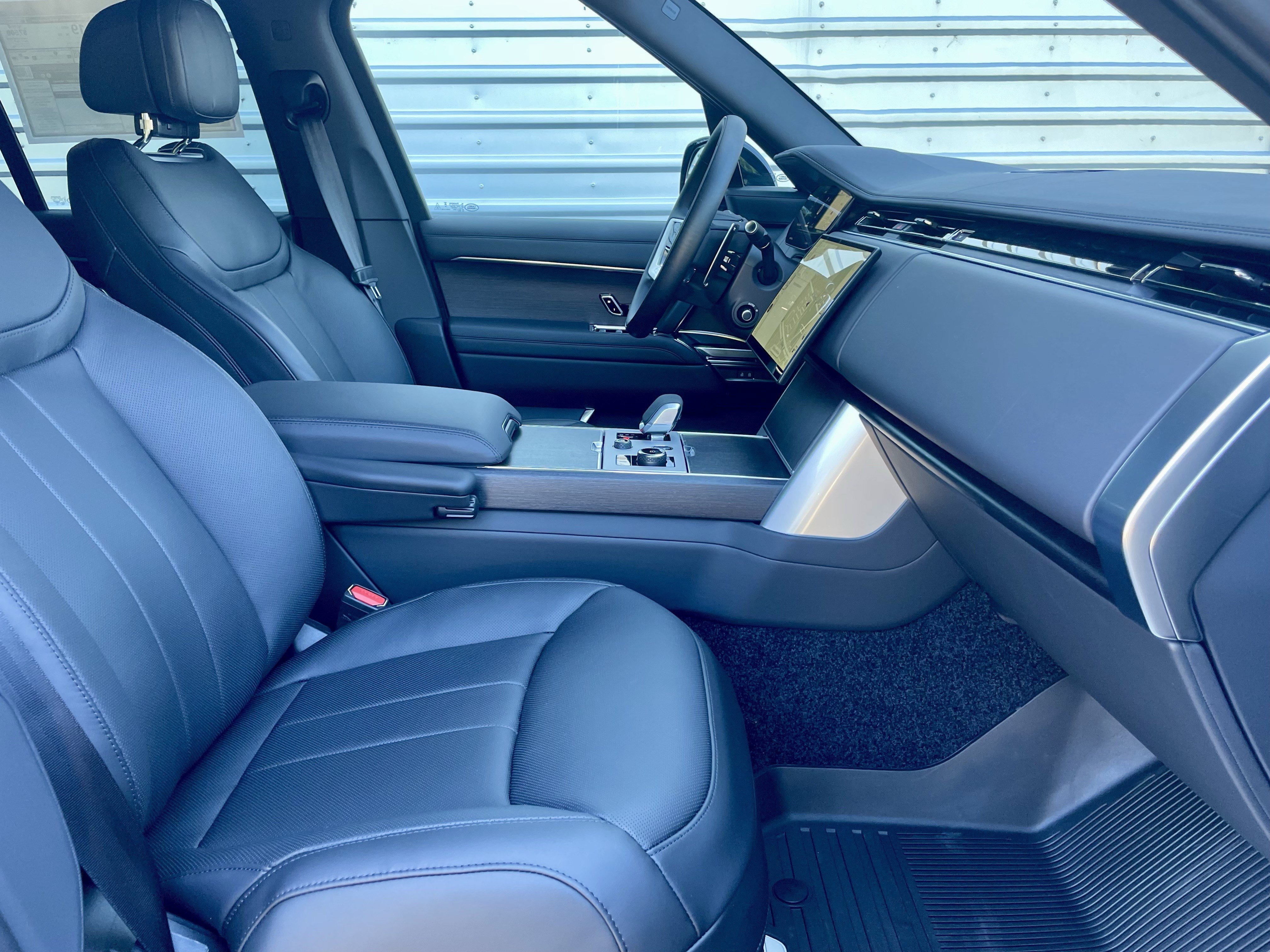 New 2027 Land Rover Range Rover SE AWD/4WD image 15