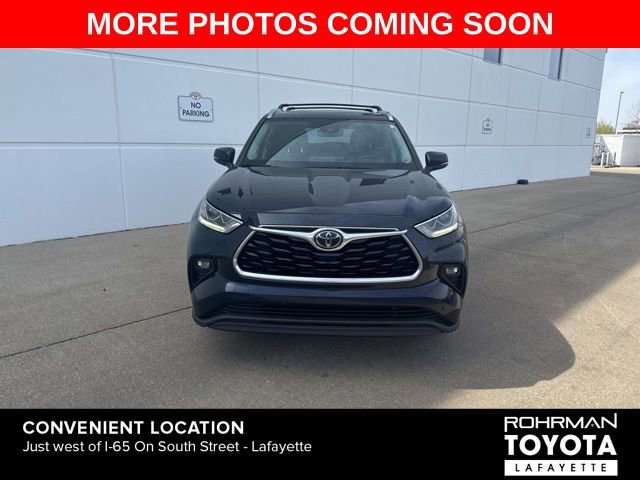 Used 2020 Toyota Highlander Limited image 2