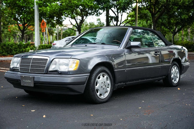 Used 1995 Mercedes-Benz E 320 Convertible image 14