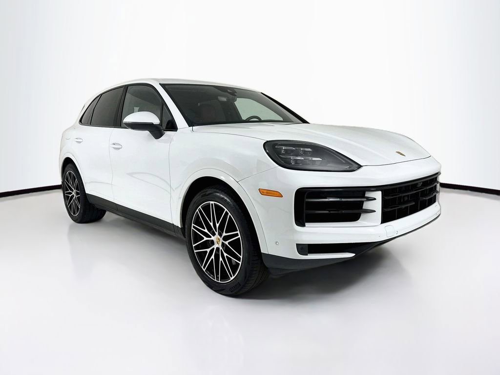 Certified 2024 Porsche Cayenne AWD/4WD image 9