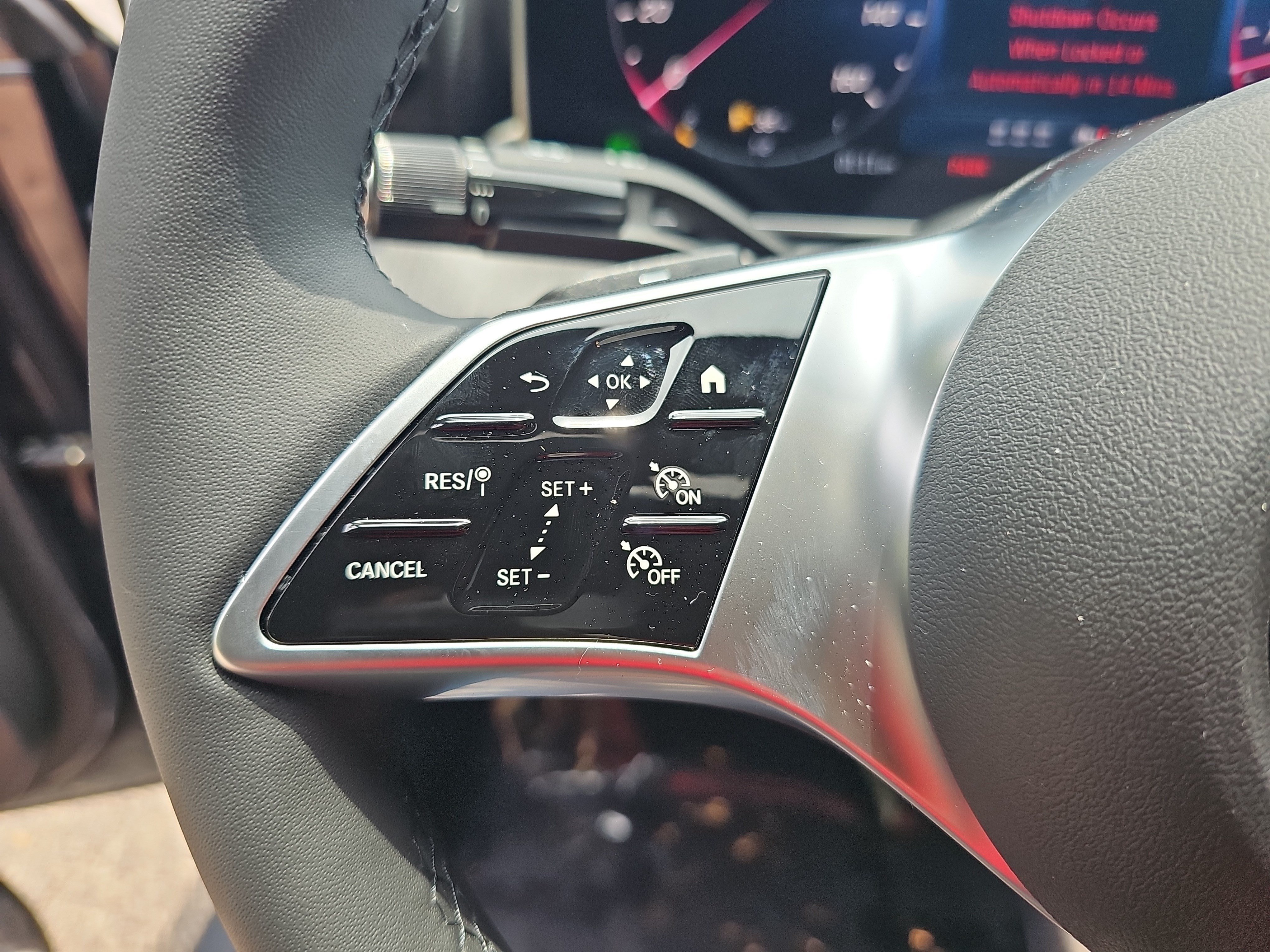 New 2026 Mercedes-Benz C 300 Sedan image 18