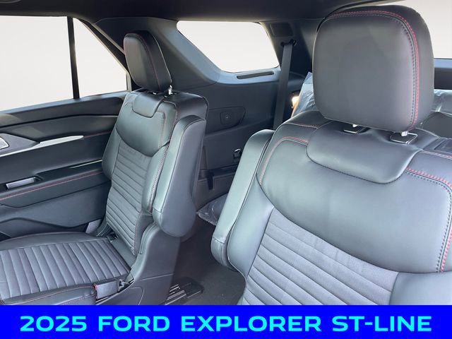 New 2025 Ford Explorer ST-Line w/ Premium Package image 13