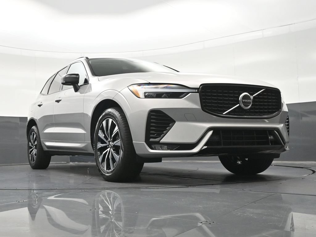 Certified 2024 Volvo XC60 B5 Core AWD/4WD image 33