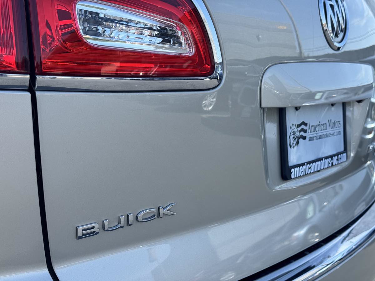 Used 2015 Buick Enclave Leather FWD image 15