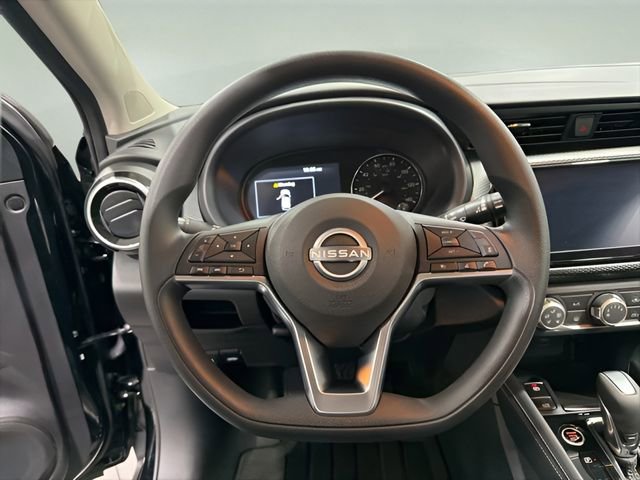 Used 2024 Nissan Kicks SV FWD image 15